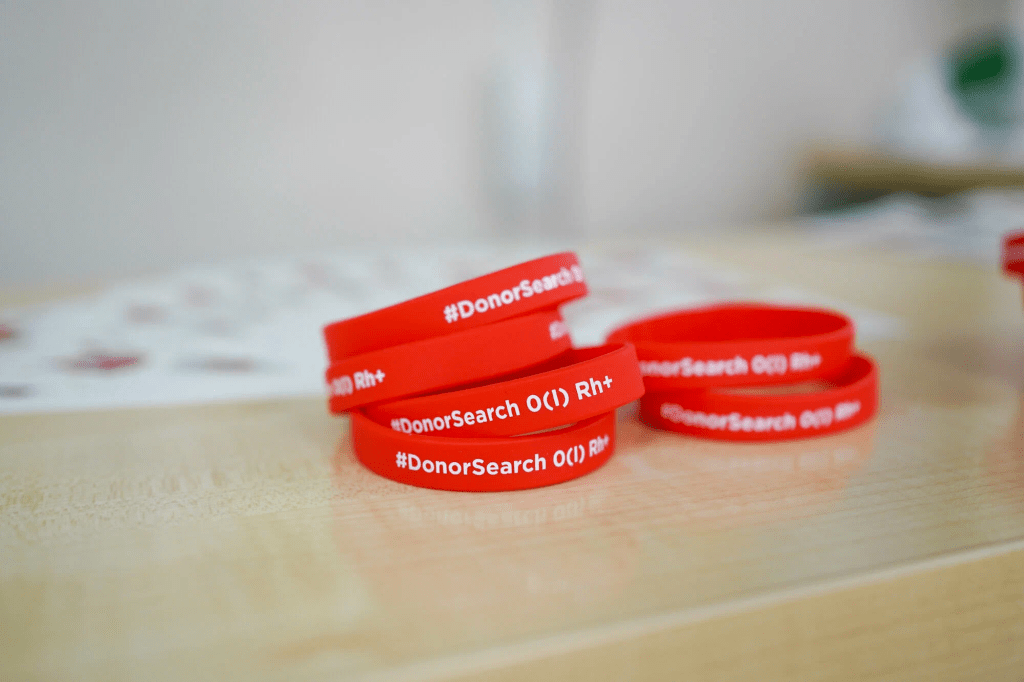 Стиль у нас в крови: мерч для доноров, Журнал DonorSearch